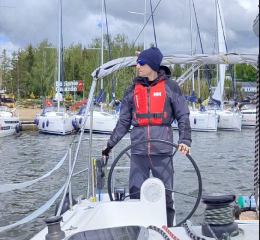 manewrówka duży jacht boczne małe